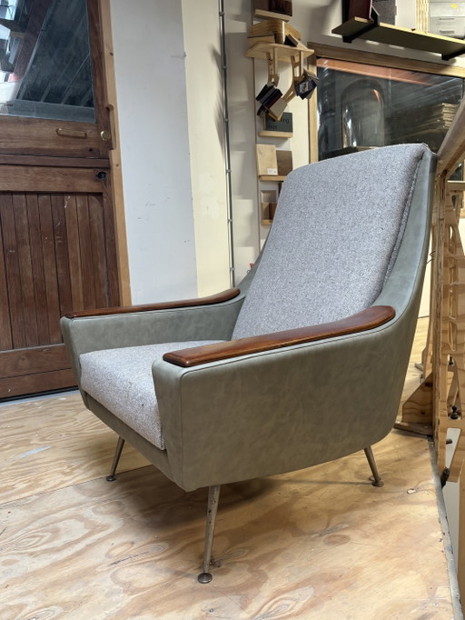 Fauteuil moderne du milieu du siècle remis à neuf – Wool, Wood