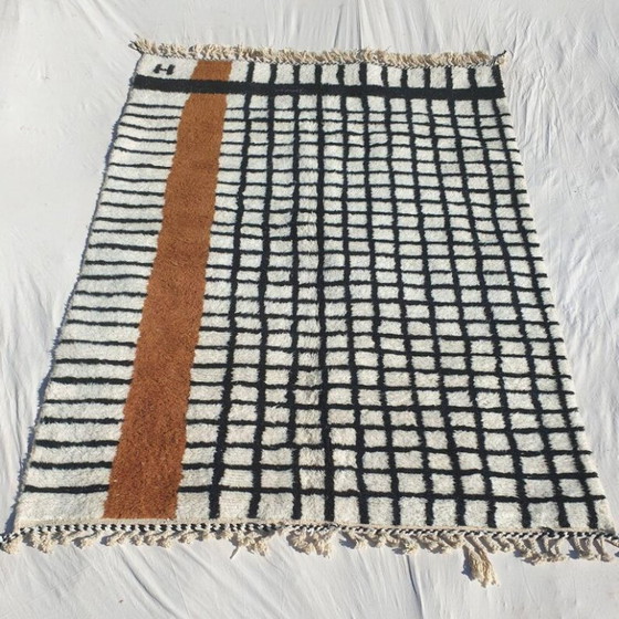 Image 1 of Tapis marocain traditionnel en laine 250cmx200cm