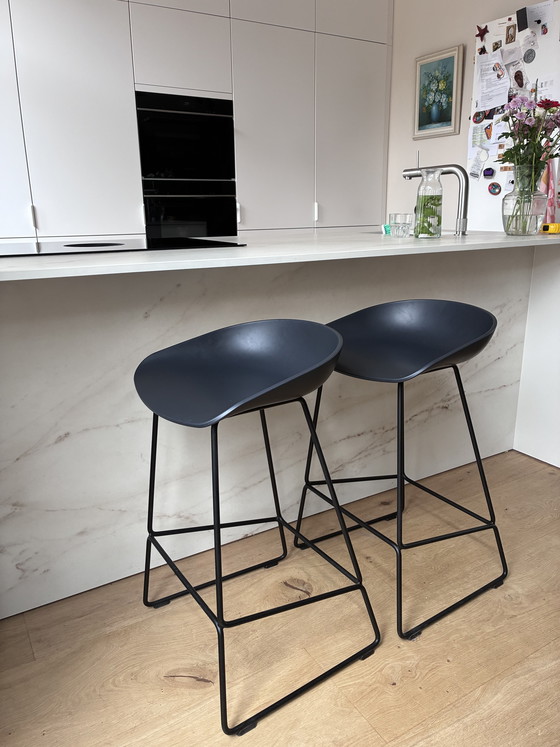 Image 1 of Hay About a Stool AAS H65 noir