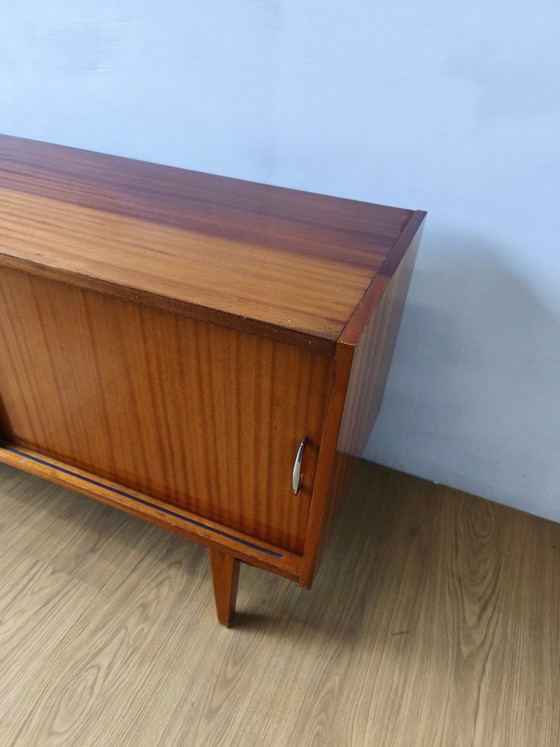 Buffet moderniste des années 1970. – Buffet bas, Wood (photo 9 of 19)