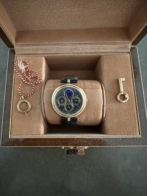 Image 1 of Gerald Genta perpetual calendar 