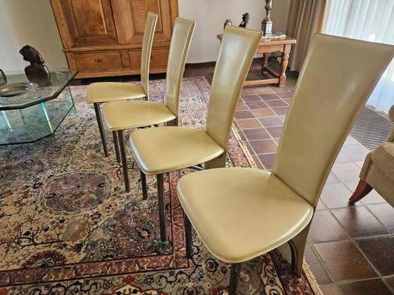 Image 1 of 4x FRAG Stuhl italienisches Design (Küche oder Esszimmer) zu verkaufen