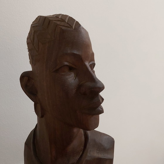 Image 1 of Afrikanische Büste einer Frau aus der kongolesischen Kolonialzeit