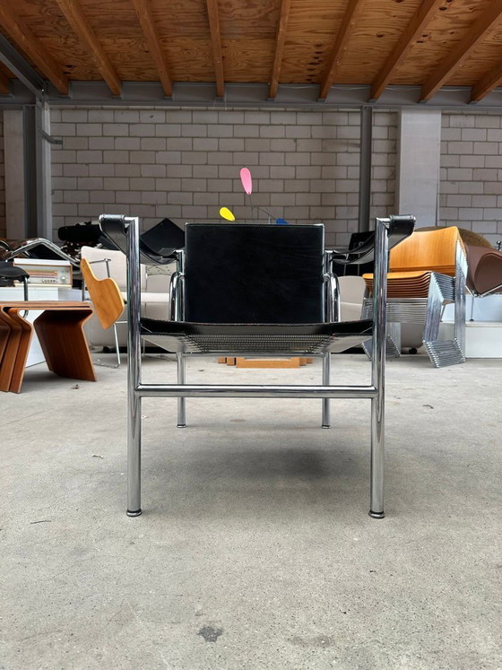 Image 1 of Fauteuil Cassina LC1 de Le Corbusier, Pierre Jeanneret & Charlotte Perriand
