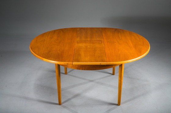 Image 1 of Round Teak Veneered Extendable Dining Table from G-Plan, 1960s