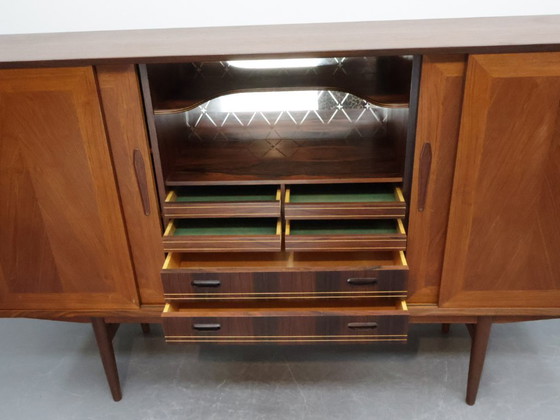 Image 1 of Grande parete attrezzata danese | Ante scorrevoli | Teak |