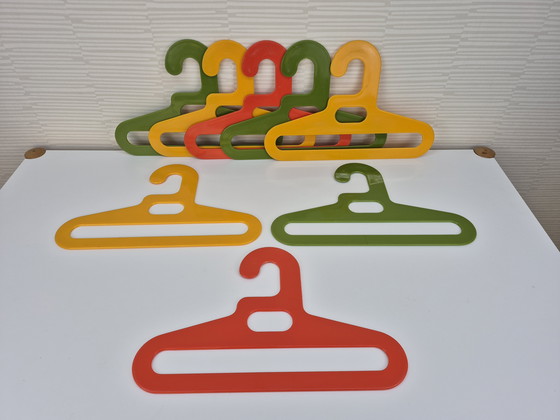 Image 1 of Cintres Ingo Maurer Design (8). Cintre Flair.