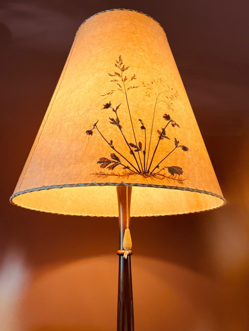Lampadaire unique pour herbier