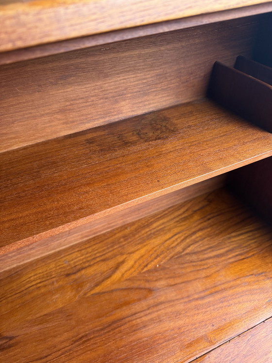 Image 1 of Il segretario danese del teak Arne Hovmand-Olsen