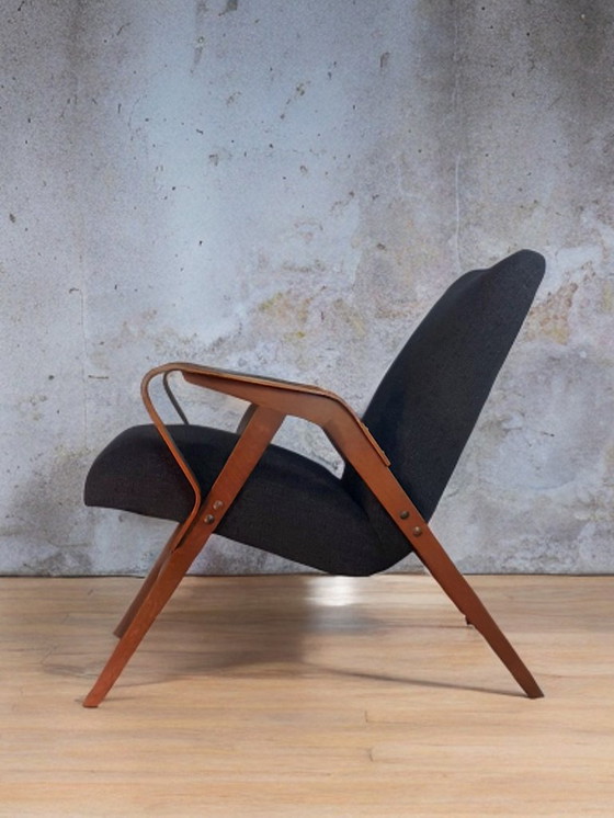 Image 1 of Fauteuil Jiràk Par Tatra, Vintage Tchèque 1960S 