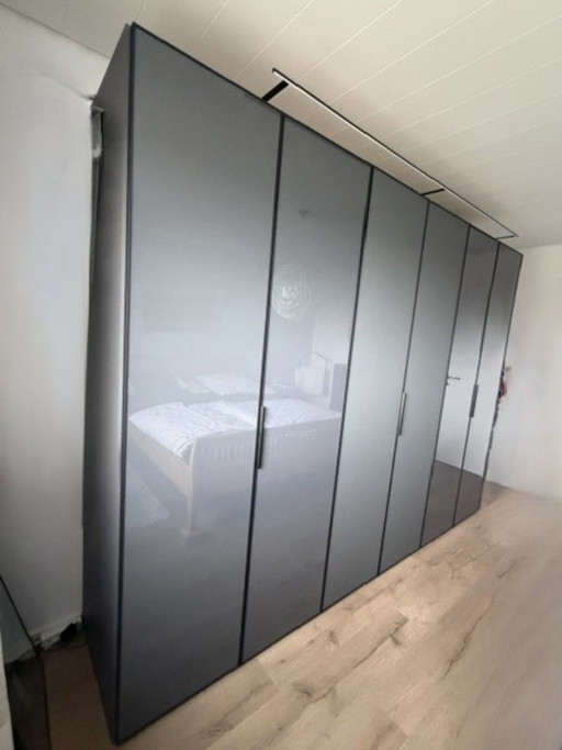 Armoire à portes battantes de haute qualité avec verre volcanique - comme neuve – kledingkasten, Other (photo 2 of 5)