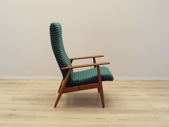 Image 1 of Fauteuil en velours, design danois, années 1970, production : Danemark