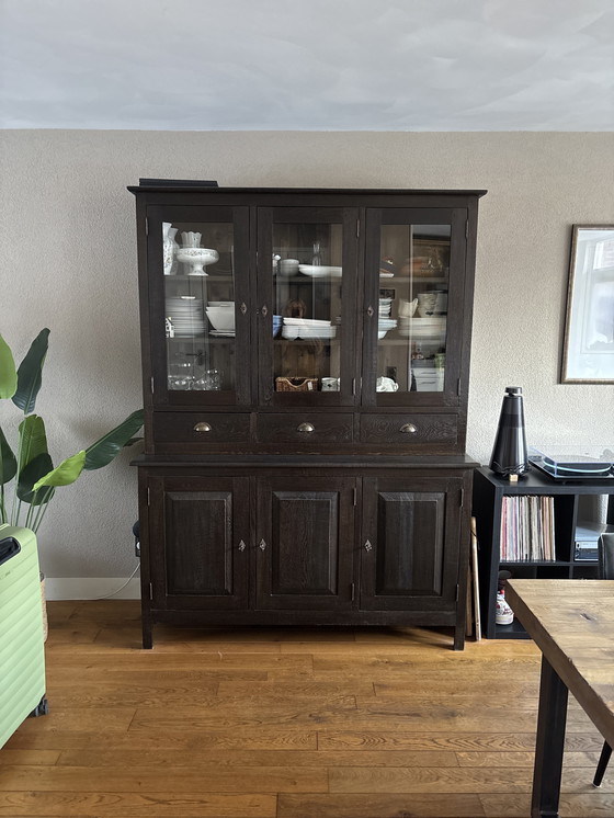 Image 1 of Mooi handgemaakte eiken houten vitrinekast