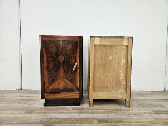 Image 1 of Pair of 1930s Art Deco bedside tables in walnut burl with marble top