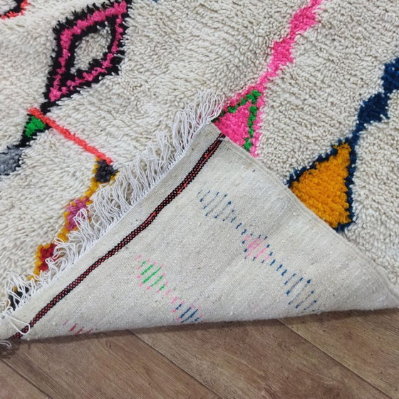 Image 1 of Colorful Beni Ourain Wool Rug – Kleurrijk Handgemaakt Berbertapijt (250 × 155 cm)