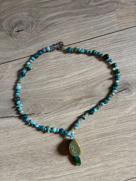 Image 1 of New necklace with green vintage beads and pendant 48 cm