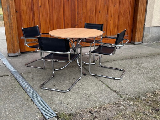 Italian Round Effezeta Dining Table with Chairs, 1990s, Set of 5 – Dining set, Mid Century Modern (photo 3 of 8)
