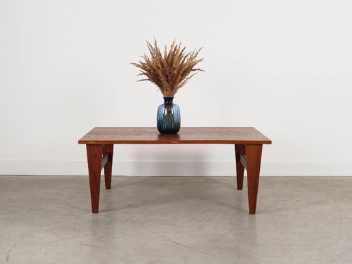 Mesa de centro de roble, diseño danés, años 70, producción: Dinamarca