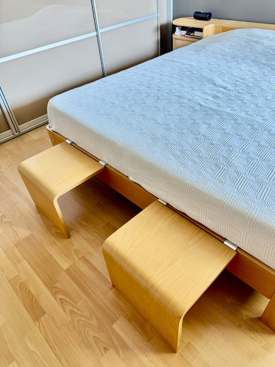 Image 1 of Auping 'Auronde' bedcombinatie+nachtkastjes+aanhaak tafeltjes