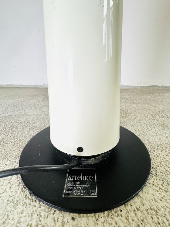 Image 1 of LAMPADA DA TERRA CLUB 1195 DI PIER GIUSEPPE RAMELLA PER ARTELUCE, ITALIA, 1985