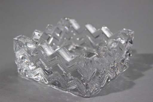 Lalique France - "Sudan" crystal ashtray, 1934