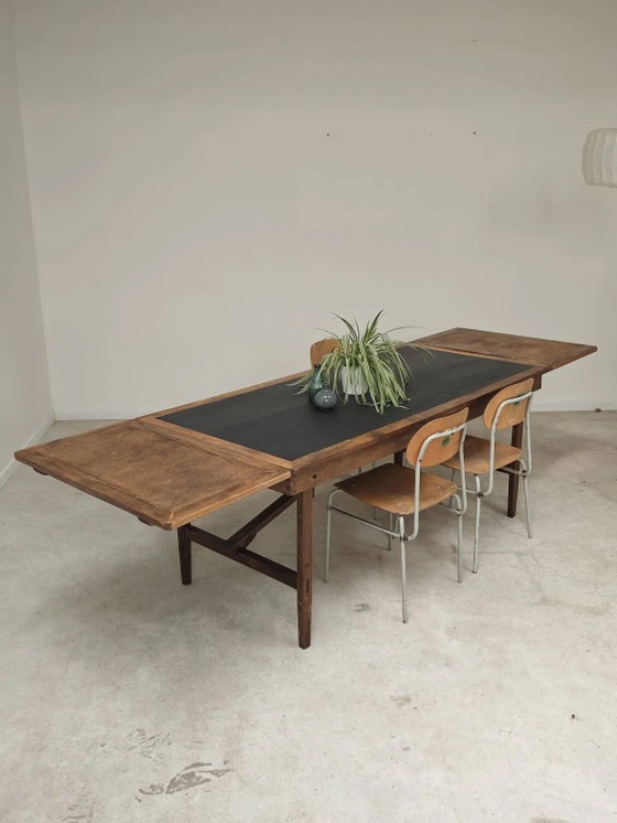 Tavolo pieghevole da officina vintage in rovere con piano nero patinato a mano. – Tavoli da pranzo (photo 27 of 37)