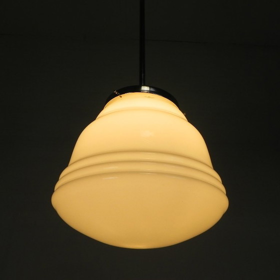 Image 1 of Art Deco hanglamp met opaline kap, Val St Lambert, jaren 30