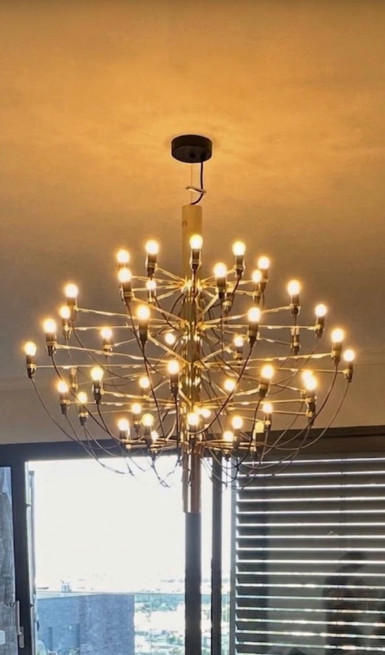 Lustre Flos 2097/50, métal doré et noir, Modern (photo 5 sur 5)