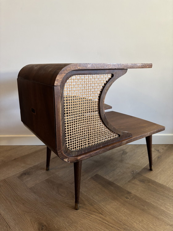 Image 1 of Table d'appoint vintage exclusive – Années 1950