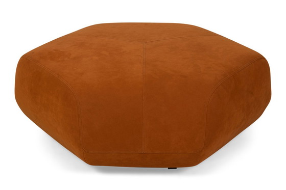 Image 1 of Pouf Leolux Guadalupe