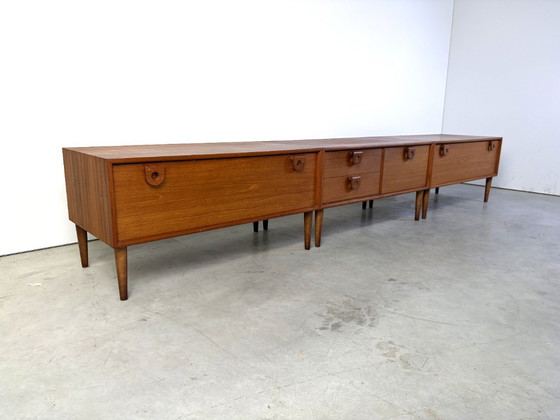 Groot Mid-century teakhouten lowboard van RT Möbel, jaren 60 - Denemarken – Dressoirs (photo 9 of 12)