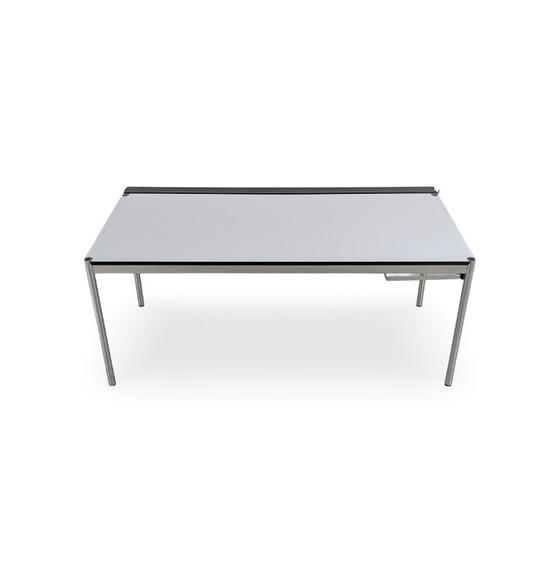 Image 1 of 2x USM Haller tafel, hars, wit, bureau, parelgrijs, kabel