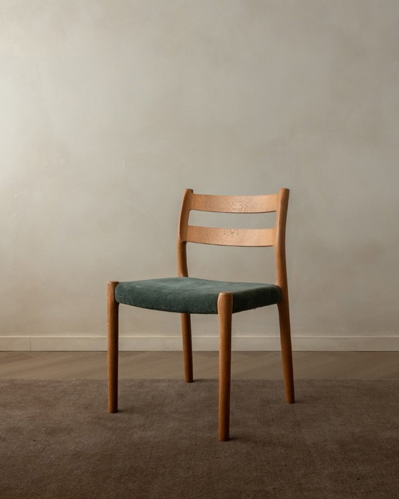 Image 1 of Sedie da pranzo modello 84 vintage in quercia di Niels Otto Møller per J.L. Møllers Møbelfabrik, Danimarca, anni '60, set di 4