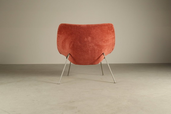Image 1 of Pierre Paulin for Artifort — F156 “Little Oyster” chair