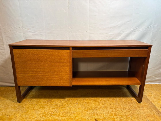Credenza media vintage G-Plan in teak | Anni '60 | Mobile giradischi • Porta vinili • Supporto TV Elegante e (photo 5 of 5)