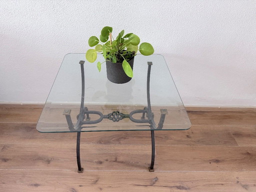 Mesa auxiliar vintage de hierro forjado hecha a mano