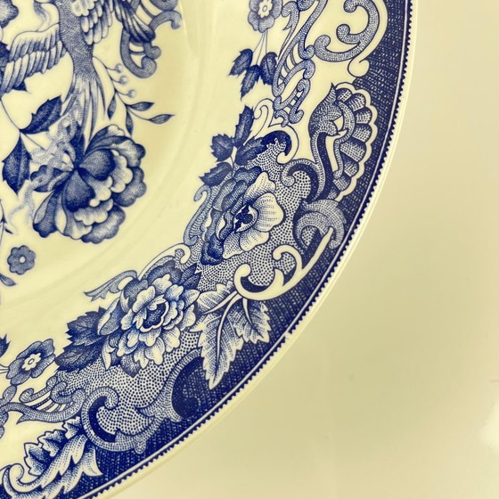 Image 1 of Insalatiera in terracotta blu con decorazioni floreali e uccelli, inizio XX secolo