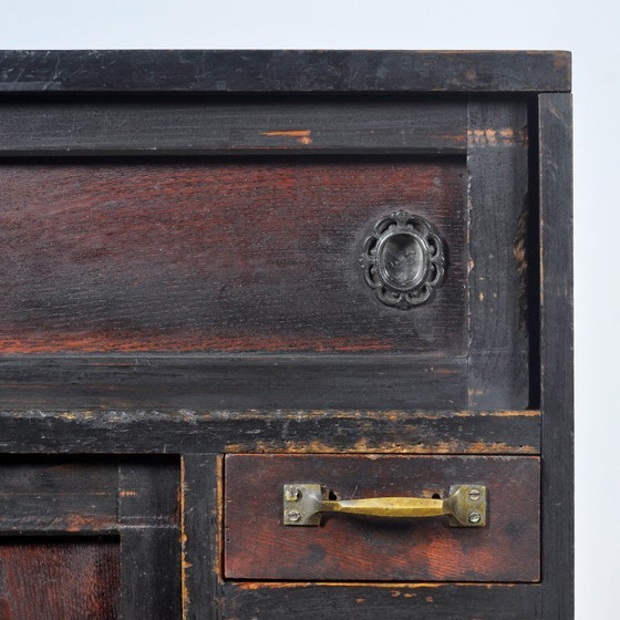 Image 1 of Gabinete japonés, década de 1930