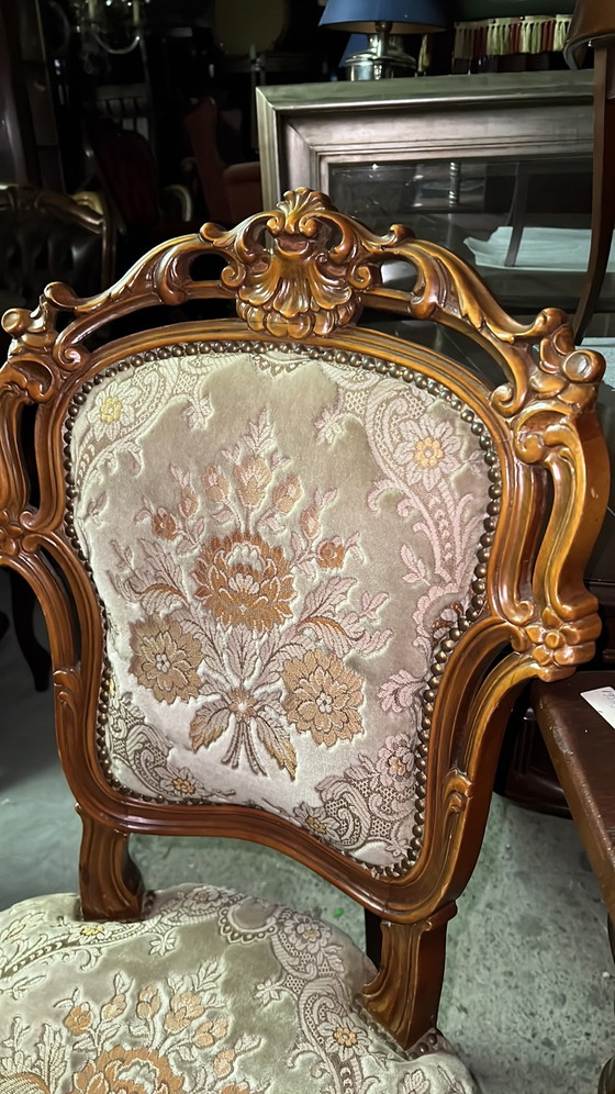 Image 1 of 4 Italiaanse barok eetkamer stoelen