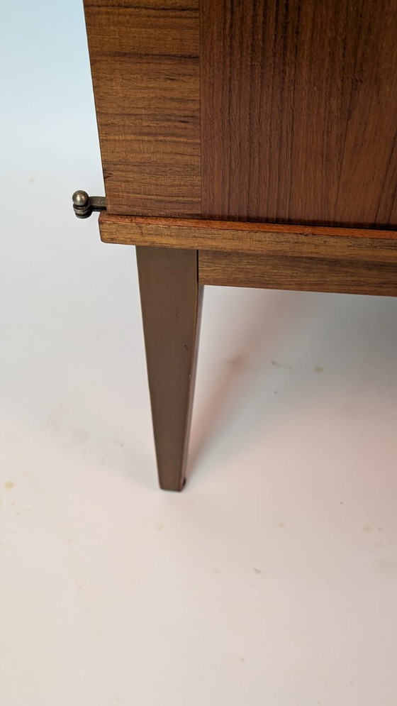 Image 1 of Meuble vintage du milieu du siècle avec portes à charnières