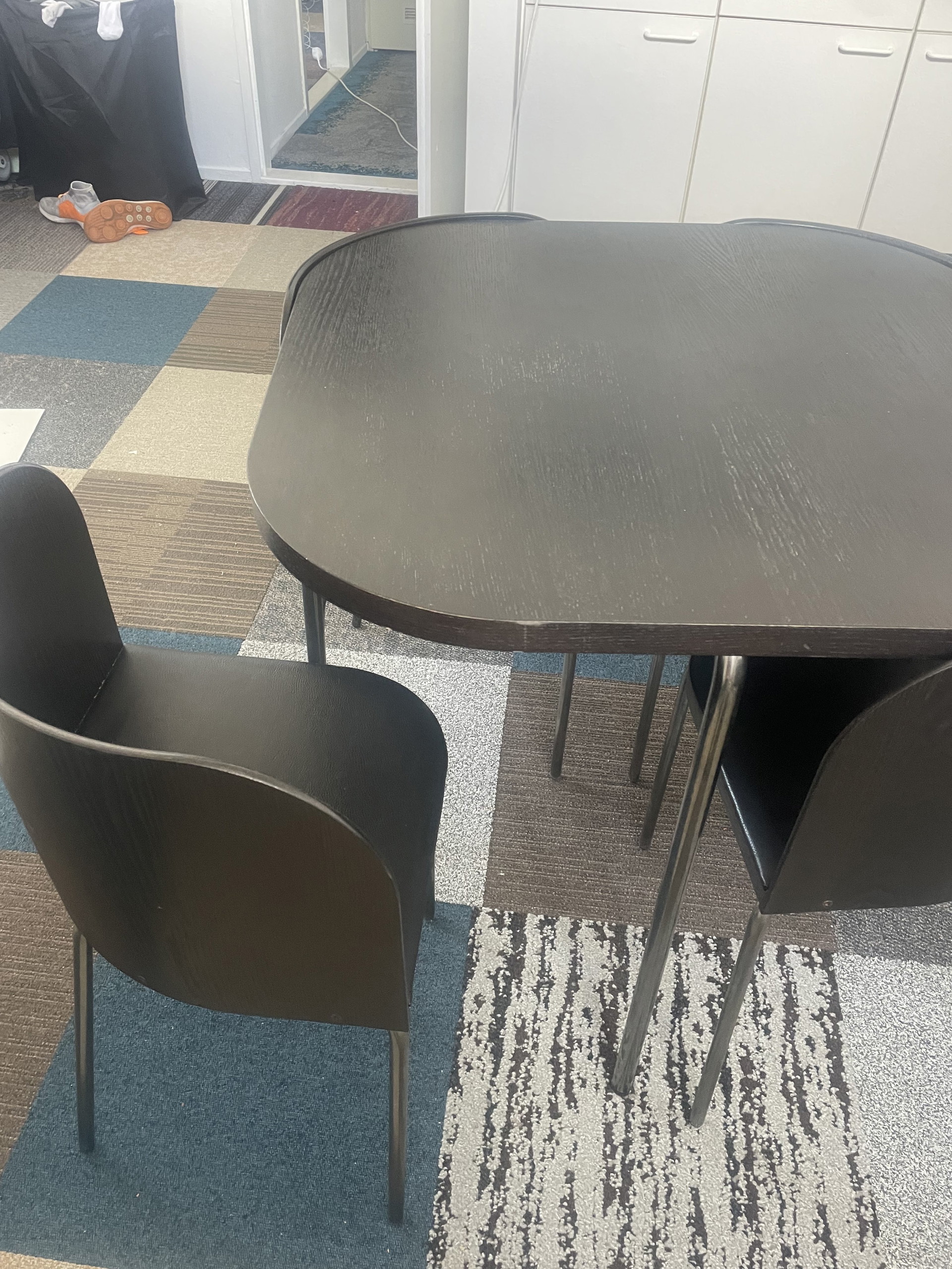 【廃盤品】IKEA FUSION ヴィンテージ ダイニングセットOLD IKEA IKEA Sandra Kragner Vintage Fusion Dining Set - AptDeco