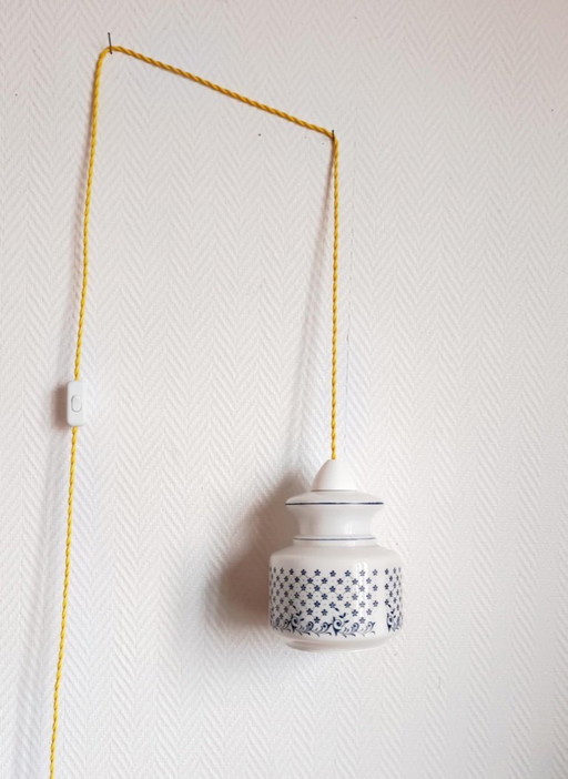 Lampe baladeuse aux fleurs vintage 