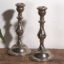Bougeoirs anciens (c.1920). Lot de 2 pièces #9 – Bougeoirs et chandeliers (photo 10 of 18)