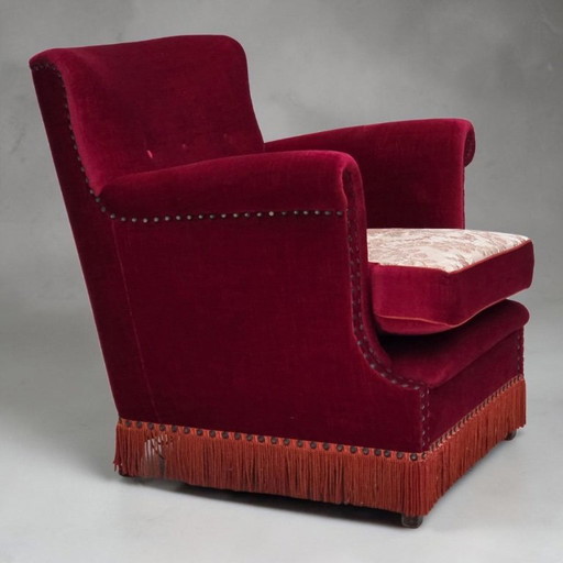Jaren 70, Deense fauteuil, meubelvelours, essenhouten poten.