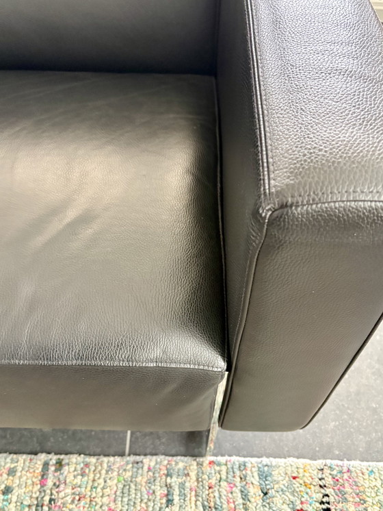 Image 1 of Artifort Mare, 2.5-seater sofa in black leather.