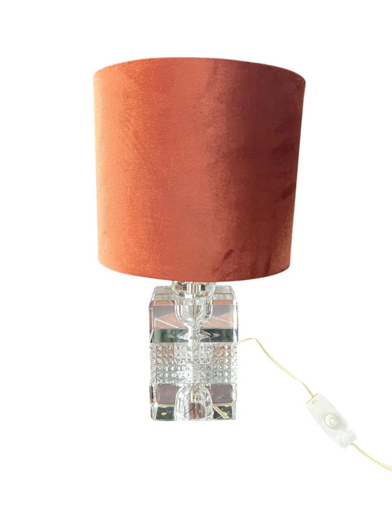 Richard Essig Mid Century Tafellamp met glazen voet en fluwelen kap, Pantone Kleur van het Jaar 2025 Mocha (photo 9 of 9)