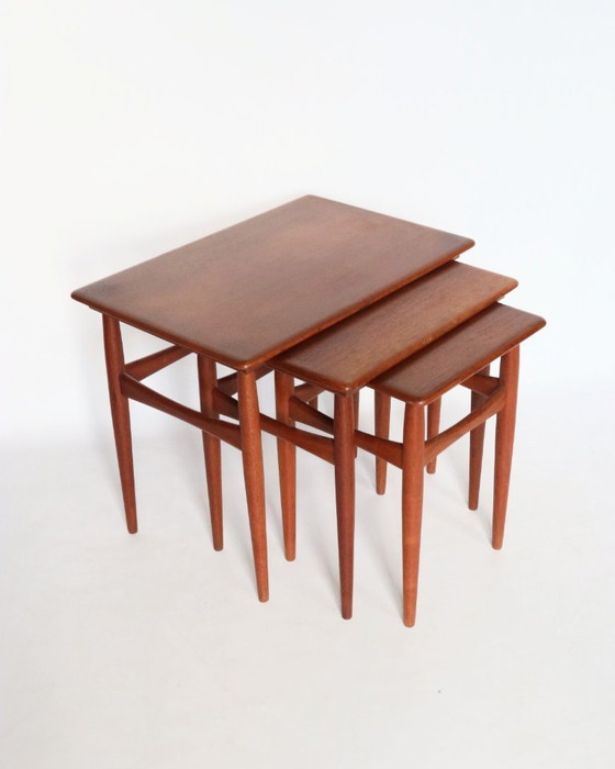 Vintage Danish teak nesting tables – Side tables, Wood (photo 2 of 12)
