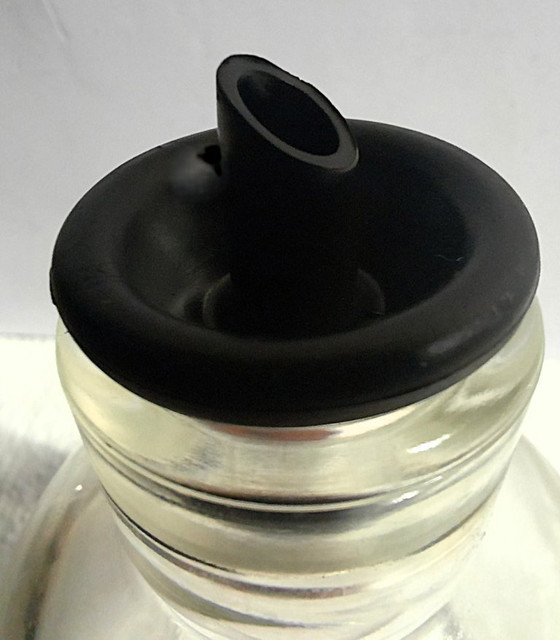 Image 1 of Vintage Bodum Cruet Set – Design Carsten Jørgensen | Olie & Azijn + Zout & Peper | Ovale Houder | 20x13x16 cm