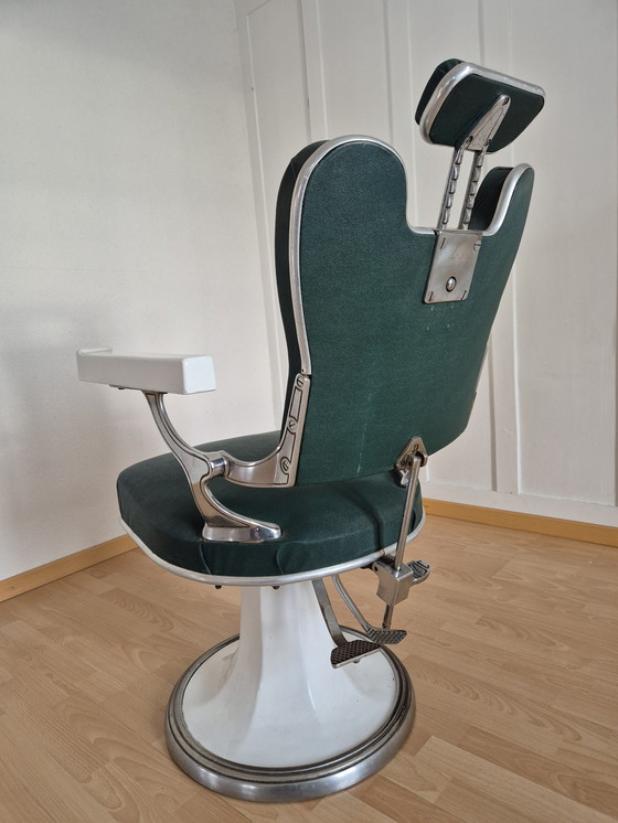Image 1 of Scheerstoel, kappersstoel
