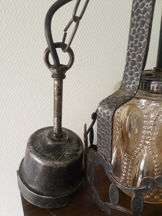 Image 1 of Amberkleurige Art-Deco Art-Nouveau Amsterdamse School pagode stijl hanglamp
